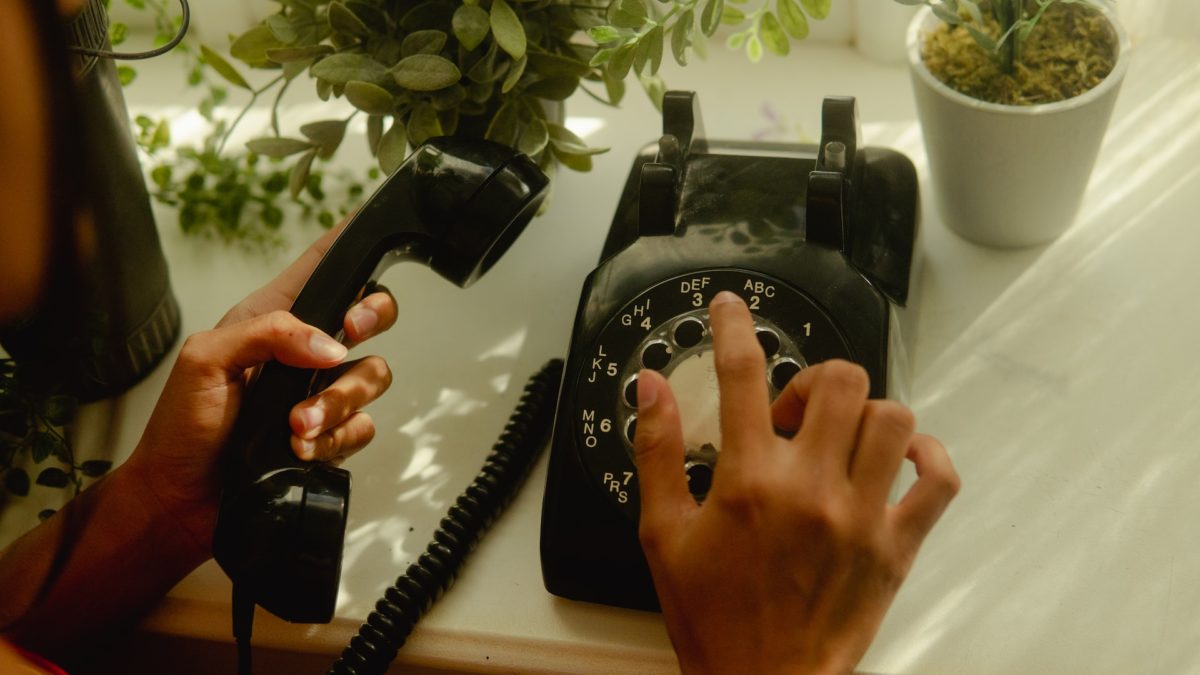 Dialing in Mandarin: Top 10 Basic Chinese Phrases for Phone Calls ...